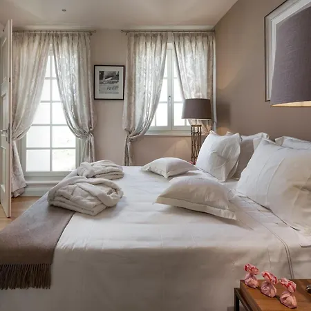 Villa In Vabriga With Pool And Private Garden