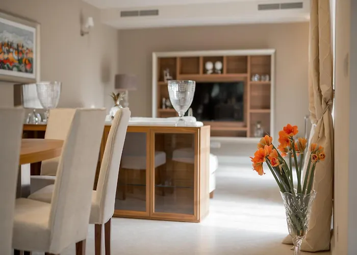 In Vabriga With Pool And Private Garden Villa
